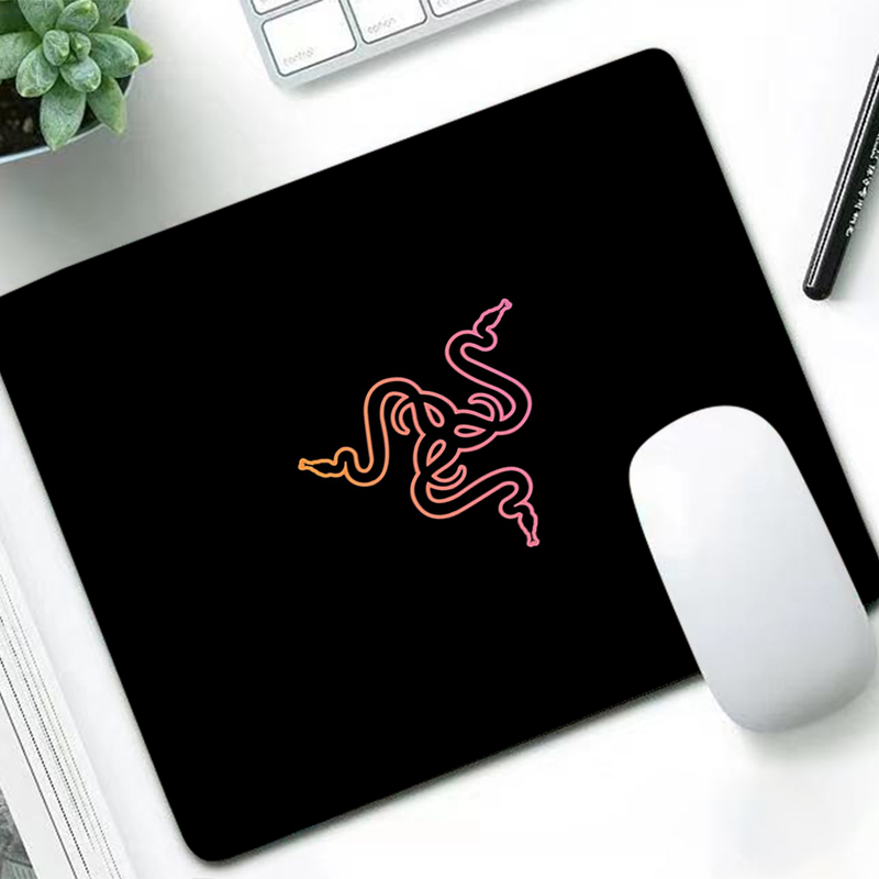 Pc Gaming Notebook - Razer Lüks Mouse Pad Anime Oyuncu
